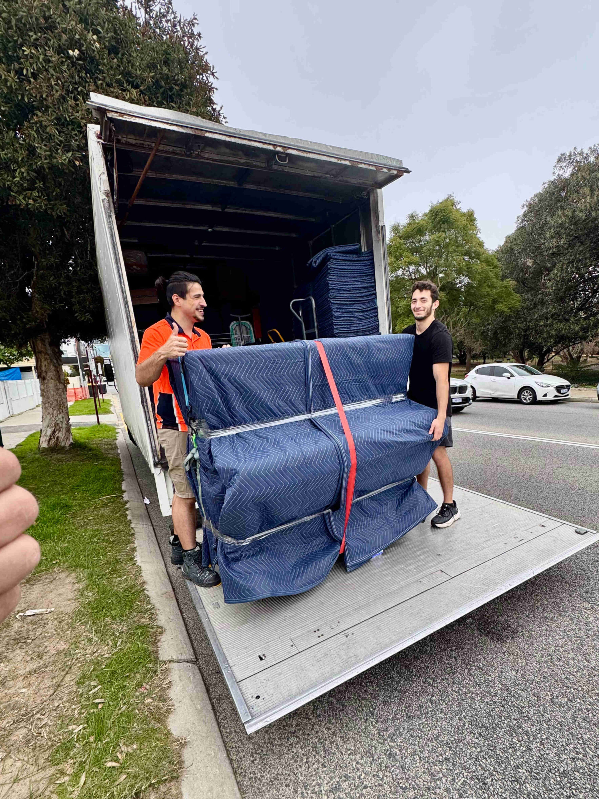 removals in perth 06